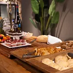 Dormio Wijnhotel Valkenburg Готель Valkenburg aan de Geul