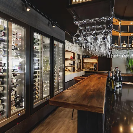 Dormio Wijnhotel Valkenburg 酒店 法尔肯堡