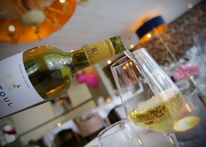 Dormio Wijnhotel Valkenburg 酒店 法尔肯堡